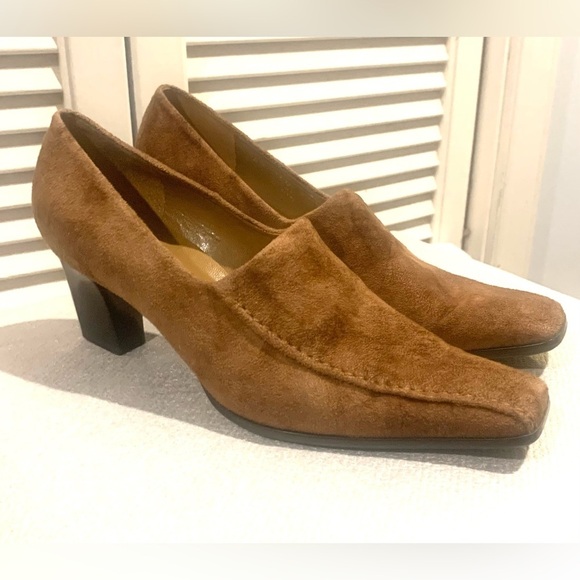 Franco Sarto square toe blocked heels Carmel suede Color size 7.5 - Picture 1 of 7